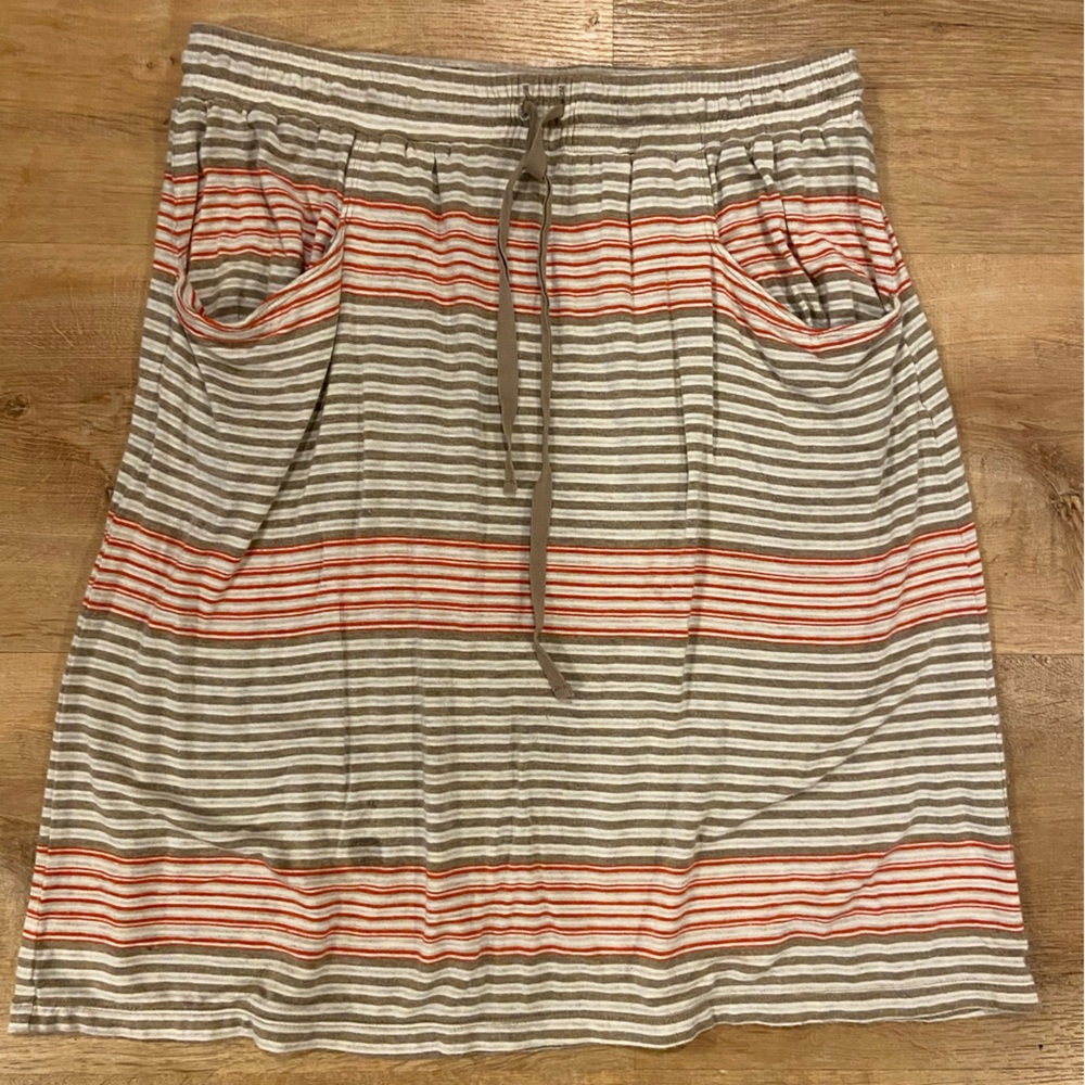 Max Studio skirt